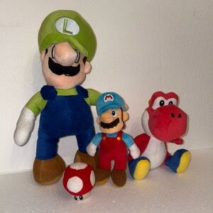 Super Mario Bros Plush Toy Set - Luigi, Mario, Yoshi and Mocchi.